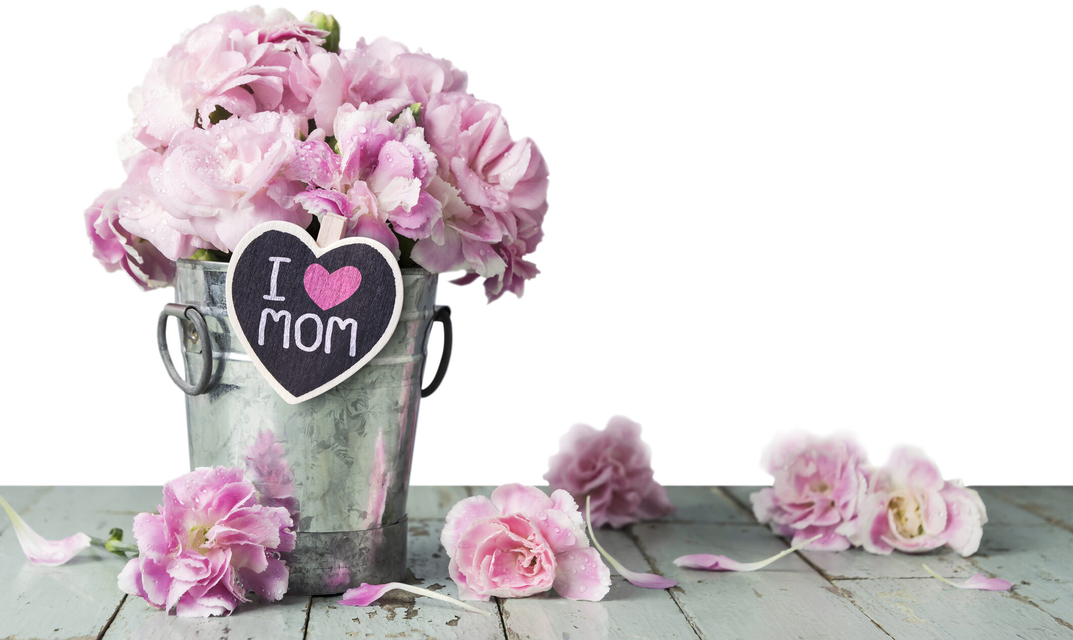 Save on Mother’s Day Gifts with Military Discounts